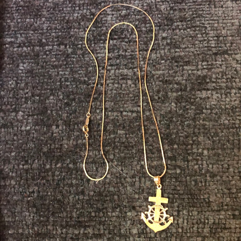 18K GP sparkly anchor necklace